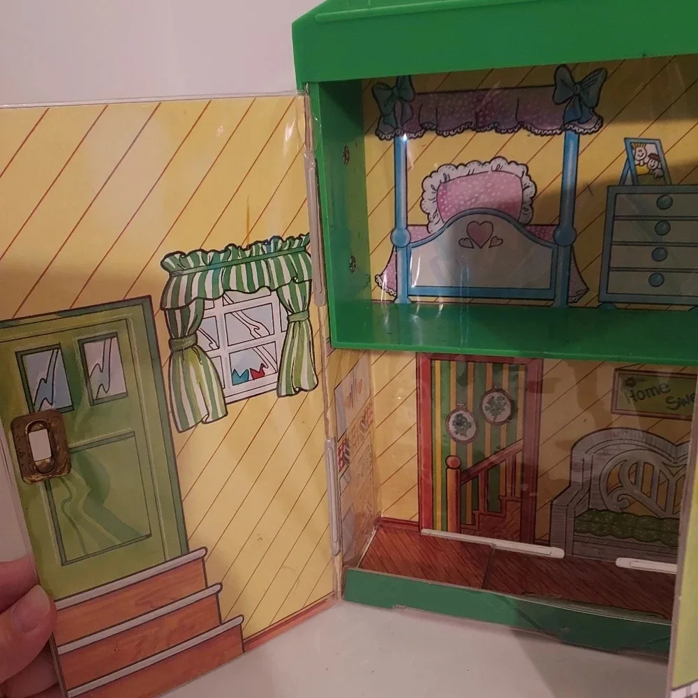 Vintage 1984 Tara Toys Corp Cabbage Patch Kids & Mini Babydoll Collector's Case